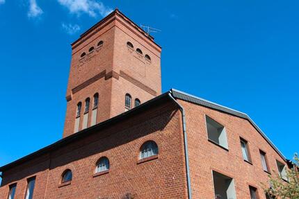 Märchenhaft wohnen im Wasserturm! - Burgdorf