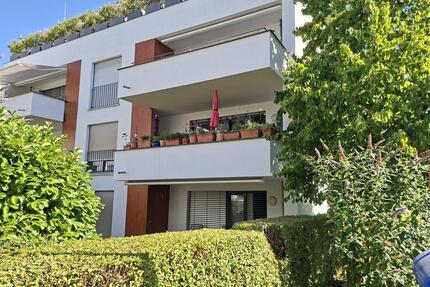 Schöne helle Wohnung zum Kauf - 550.000,00&nbsp;EUR Kaufpreis, ca.&nbsp; 111,00&nbsp;m&sup2; in Reutlingen (PLZ: 72764)