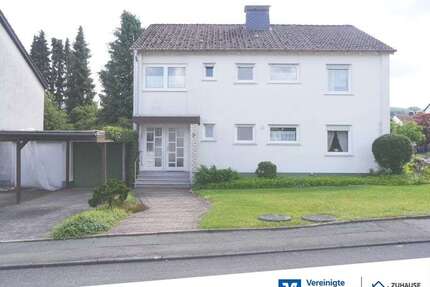 Haus zum Kaufen in Bad Driburg 260.000,00 € 144 m²