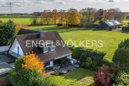 Seltene Gelegenheit: Zwei Häuser unter einem Dach mit traumhaftem Fernblick - Krefeld Forstwald