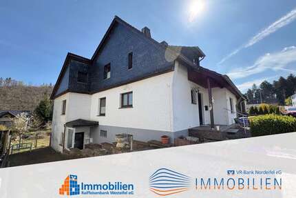 Haus zum Kaufen in Hellenthal Kammerwald 225.000,00 € 274.5 m² - Hellenthal / Kammerwald