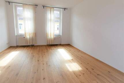 Wohnen in Schönefeld: 3-Zi. Whg mit offener Küche, Balkon, LIFT im Haus - Leipzig Schönefeld-Abtnaundorf