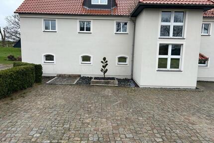 3 - Raumwohnung - 740,00&nbsp;EUR Kaltmiete, ca.&nbsp; 105,80&nbsp;m&sup2; in Pulsnitz (PLZ: 01896)