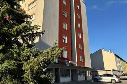 Büro in Freilassing 1.601,64 € 133 m²