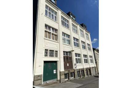 Wohnung zum Mieten in Wuppertal 1.880,00 € 210 m²
