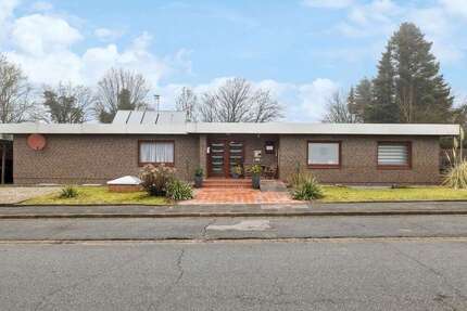 Haus zum Kaufen in Nortorf 825.000,00 € 424 m²