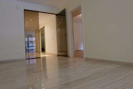 Wohnung zum Mieten in Baden-Baden 1.410,00 € 128 m²
