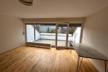 Neu renovierte Mietwohnung im begehrten Berlin Dahlem