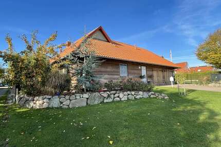 Haus zum Kaufen in Feldhusen 495.000,00 € 123 m²