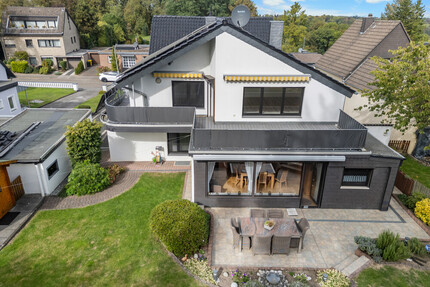 Kohlscheid – Einziehen & wohlfühlen! Viel Platz für die ganze Familie auf 901 m² - Herzogenrath / Kohlscheid Herzogenrath-Kohlscheid