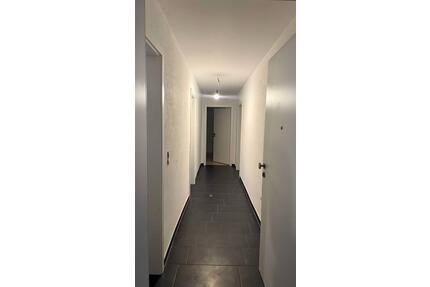 2-Zimmer Wohnung 60m² mit Balkon, EBK & Parkplatz + Nebenkosten - Radolfzell am Bodensee