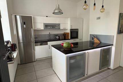 Stilvolle, kernsanierte, Maisonette-Altbauwohnung - Braunschweig Nordstadt