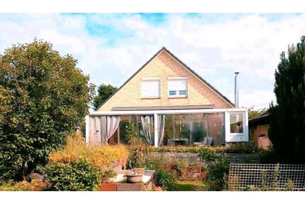 Einfamilienhaus mit schönen Großen Garten - Hemdingen