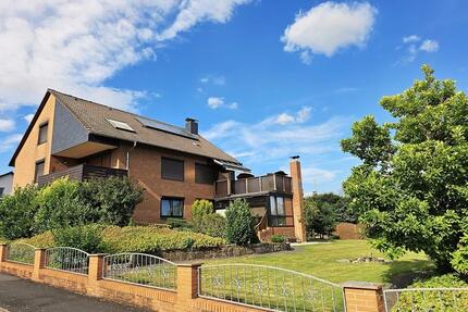 TOP-Zweifamilienhaus in Hedemünden mit Garten, Garagen und Dachterrasse - Hannoversch Münden / Hedemünden