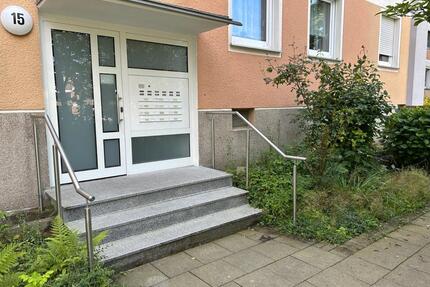 Eigentumswohnung mit Balkon- 86 qm- sofort verfügbar- W.-Höntrop - Bochum Eppendorf