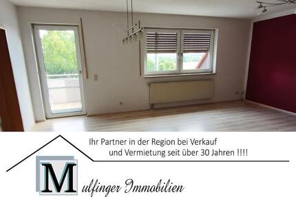 Ortsrandlage -3 Zi. Wohnung im EG mit Garage, Keller und Garten (auf Wunsch) - Adelsdorf OT