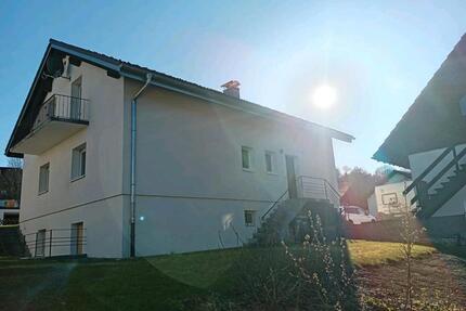 Haus zur Miete in Lenzkirch - 1.600,00&nbsp;EUR Kaltmiete, ca.&nbsp; 170,00&nbsp;m&sup2; in Schluchsee (PLZ: 79859)