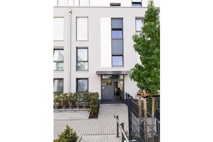 Bei VIVAWEST die Sonnenstrahlen auf dem eigenen Balkon genießen. - Essen Stadtbezirk III
