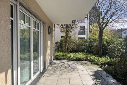 Wohnung zum Kaufen in Hofheim 340.000,00 € 73.78 m²