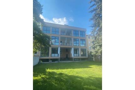 Kernsaniert: Stilvolle 3-Zimmer-Wohnung mit Balkon in Eberswalde