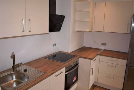 Top renovierte 2-Zimmer-Wohnung in ruhiger Siedlungslage - Landshut Peter u. Paul