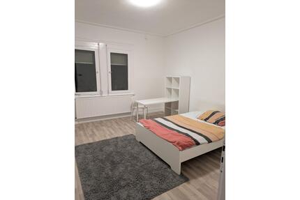 Möbliertes Zimmer in Stuttgart-Süd zu vermieten