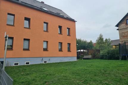neu renovierte 5-Raum-Wohnung in VielauReinsdorf