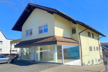 Großzügige Büro- oder Praxisräume in stark frequentierter Lage - Rennerod
