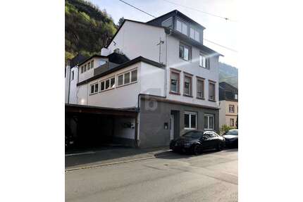 Haus zum Kaufen in Traben-Trarbach 490.000,00 € 450 m²