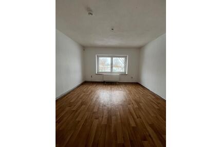 1 Zimmer Wohnung in Großbadegast - Südliches Anhalt