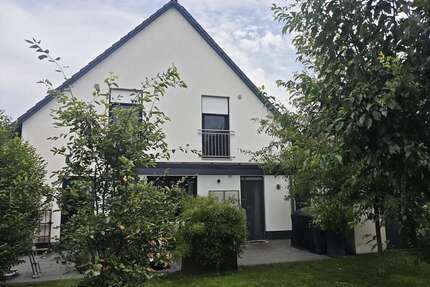 Haus zum Kaufen in Hünxe 649.000,00 € 158 m²