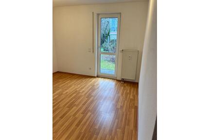 2,5 Zimmerwohnung 58 qm mit Küche und Tiefgaragenstellplatz - Berching