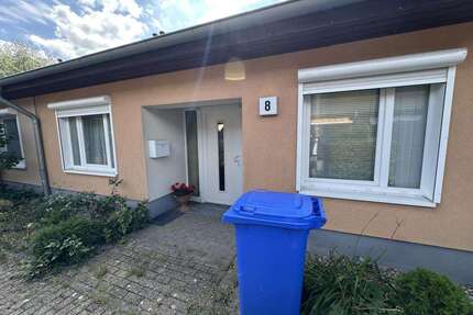 Haus zum Mieten in Hönow 1.250,00 € 78.59 m²