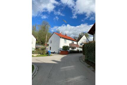 Freistehendes Haus in Kissing zu verkaufen.
