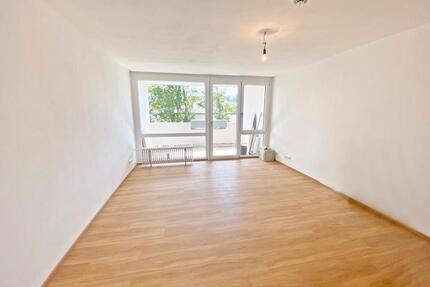 Kompakt, hell, saniert, 1 Zimmer Wohnung in Passau Neustift