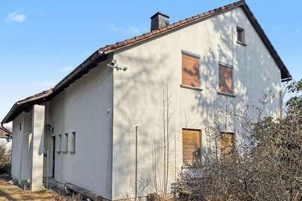 Haus zum Kaufen in Ludwigsstadt 100.000,00 € 153 m²