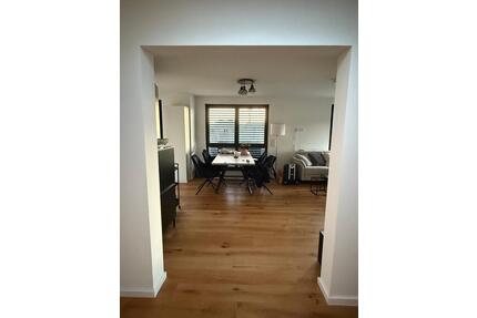 Möbelierte Wohnung 3 Zi Whg LB Neckarweihingen - Ludwigsburg Hoheneck