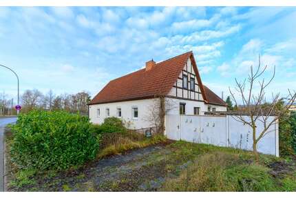 Haus zum Kaufen in Angermünde 315.000,00 € 249.7 m²