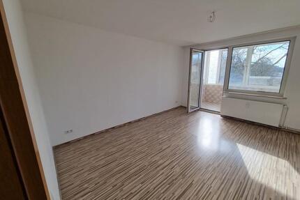 Attraktive 2-Zimmer-Wohnung mit Balkon in zentraler Lage - Hannover Linden-Limmer