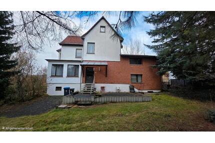 Doppelhaushälfte - 55.000,00&nbsp;EUR Kaufpreis, ca.&nbsp; 114,00&nbsp;m&sup2; in Vacha (PLZ: 36404)