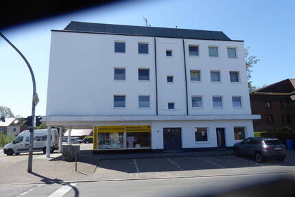 Bad Segeberg Wahlstedt 2 Zi. EBK, VBDU GWC, 56 qm, vermietet !!! courtagefrei !!