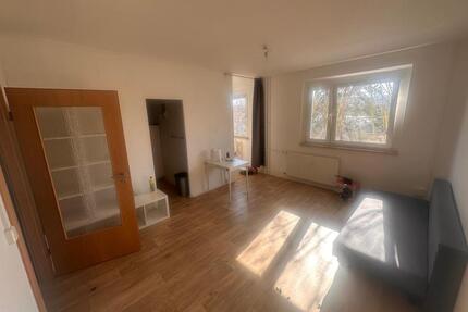 Gemütliche 1,5-Zimmer-Wohnung mit Schlafecke; kompakt & praktisch - Eisenberg