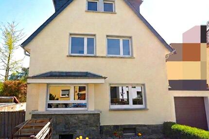 Charmantes, freistehendes Ein-Zweifamilienhaus - frei ab sofort - Sulzbach (Taunus)
