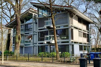 Einzigartige Architektur in absoluter Bestlage, bezugsfrei - Kleinmachnow