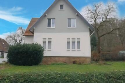 Großes Grundstück im Grünen mit Zweifamilienhaus in bester Lage - Schwerte