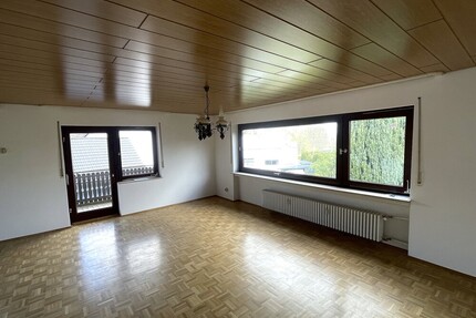 Großzügige Erdgeschosswohnung mit separatem Appartement in Ittenbach - Königswinter