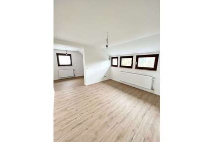 Wohnung zum Mieten in Stuttgart 1.170,00 € 65.9 m²