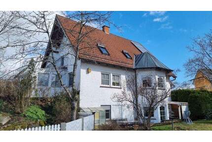 Traumhaft schön gelegenes Einfamilienhaus mit Einliegerwohnung! - Geroda Platz