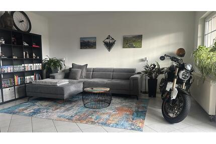 Schöne Erdgeschoßwohnung - 480,00&nbsp;EUR Kaltmiete, ca.&nbsp; 74,00&nbsp;m&sup2; in Sonneberg (PLZ: 96515)