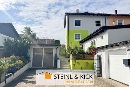 Doppelhaushälfte mit ELW-Möglichkeit, Gartenidylle, Garage & XXL-Garage oder Werkstatt – Kümmersbruck